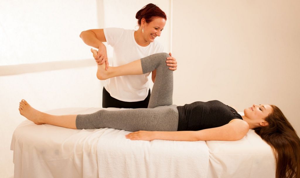 What are the benefits of a conventional Thai massage?